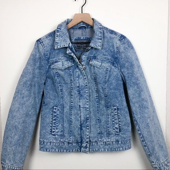 EUC 🌸 Vintage Levi's Denim Jacket - Picture 2 of 7